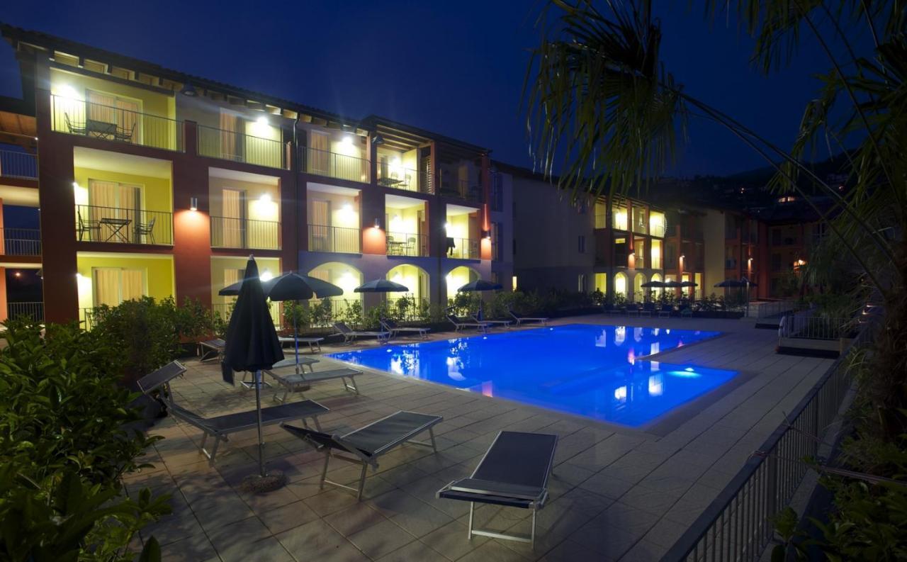 Residence Maroadi Torbole Sul Garda ภายนอก รูปภาพ