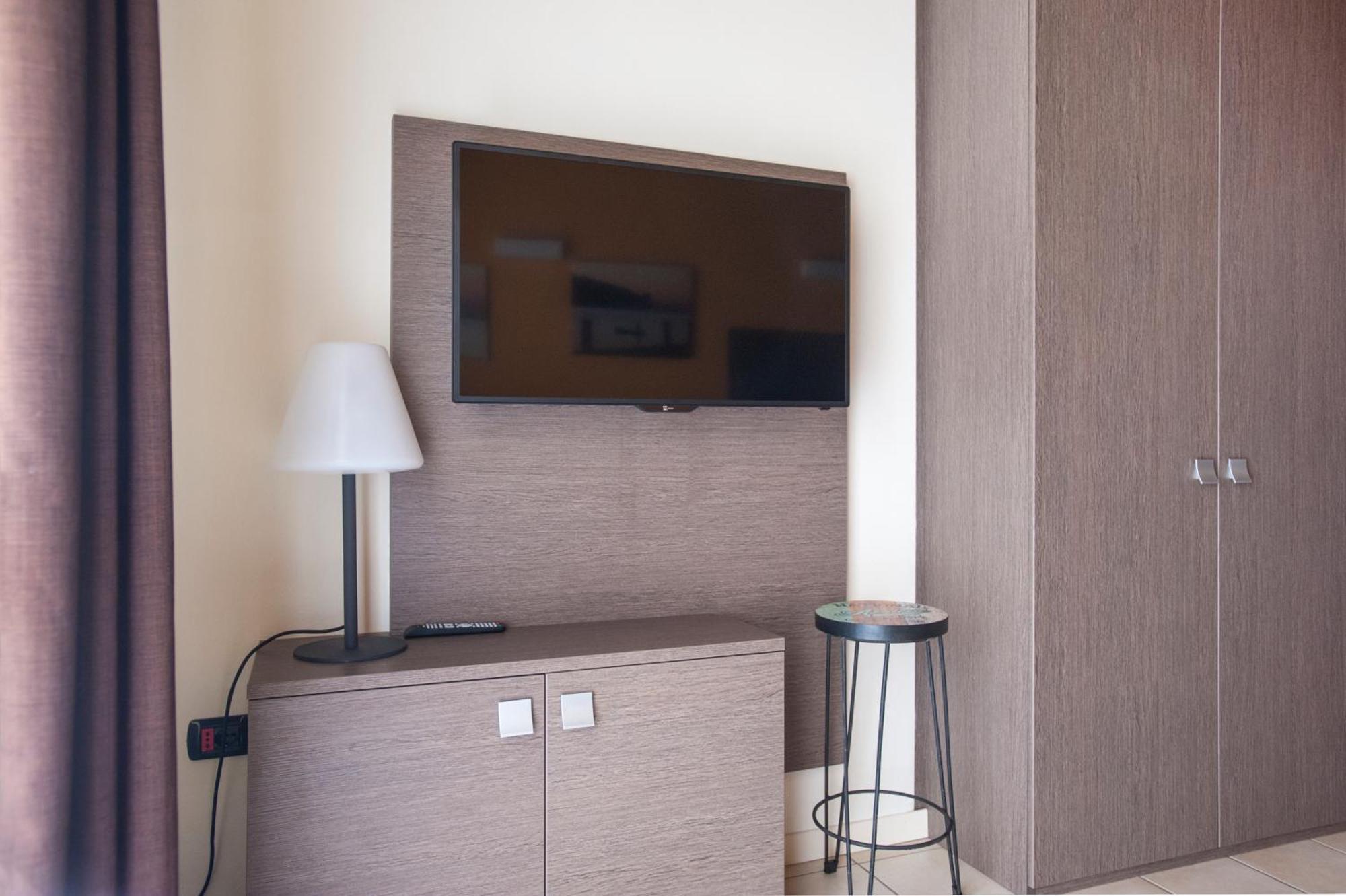 Residence Maroadi Torbole Sul Garda ภายนอก รูปภาพ