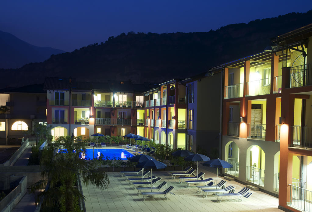 Residence Maroadi Torbole Sul Garda ภายนอก รูปภาพ